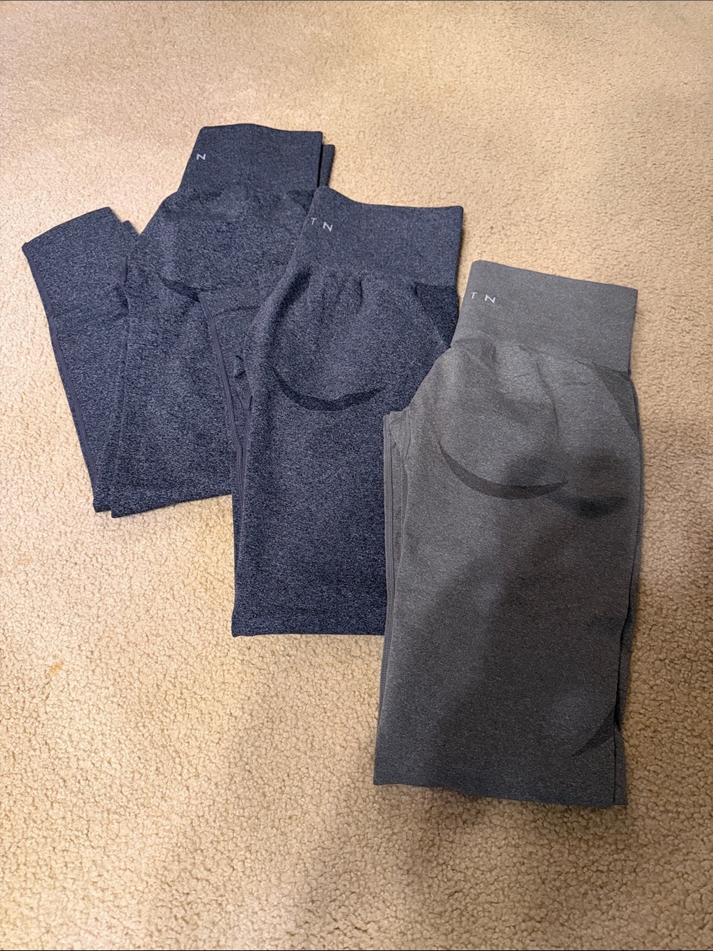NWOT 3 NVGTN Women’s Seamless Leggings - Navy & Charcoal